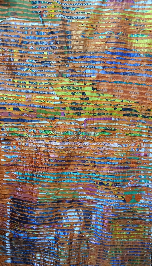 Das K Rang, Artwork by Mahpara Raza, Fabric, 36 x 68 inches